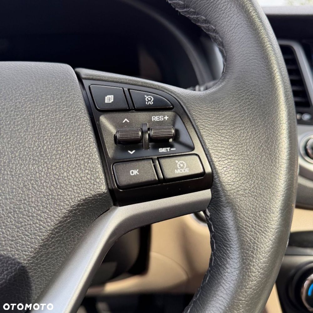 Hyundai Tucson - 30
