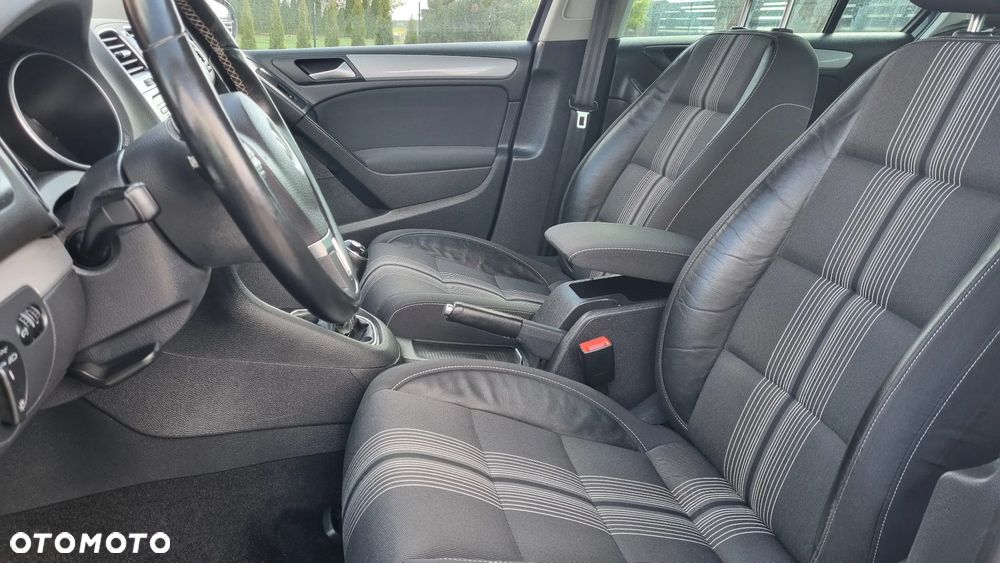 Volkswagen Golf 1.2 TSI BlueMotion Technology MATCH - 12