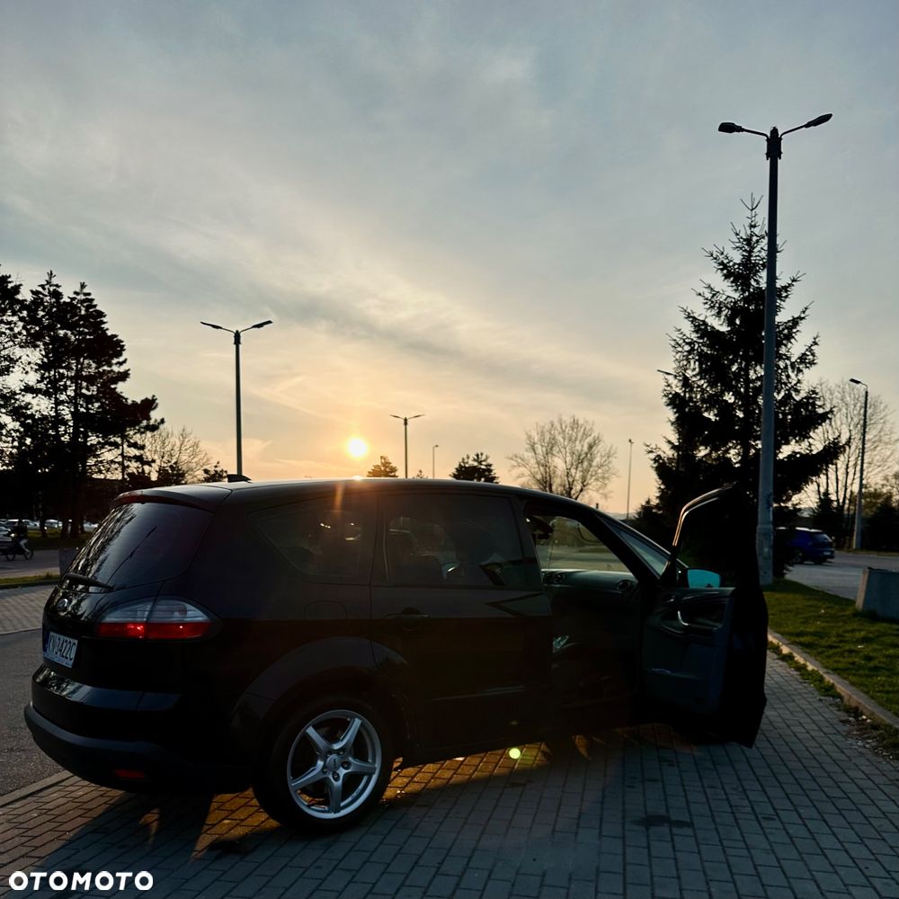 Ford S-Max - 4