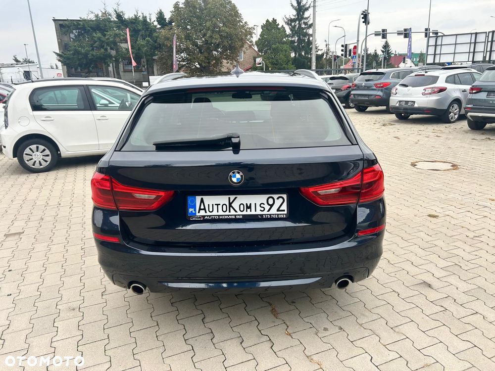 BMW Seria 5 520d - 10