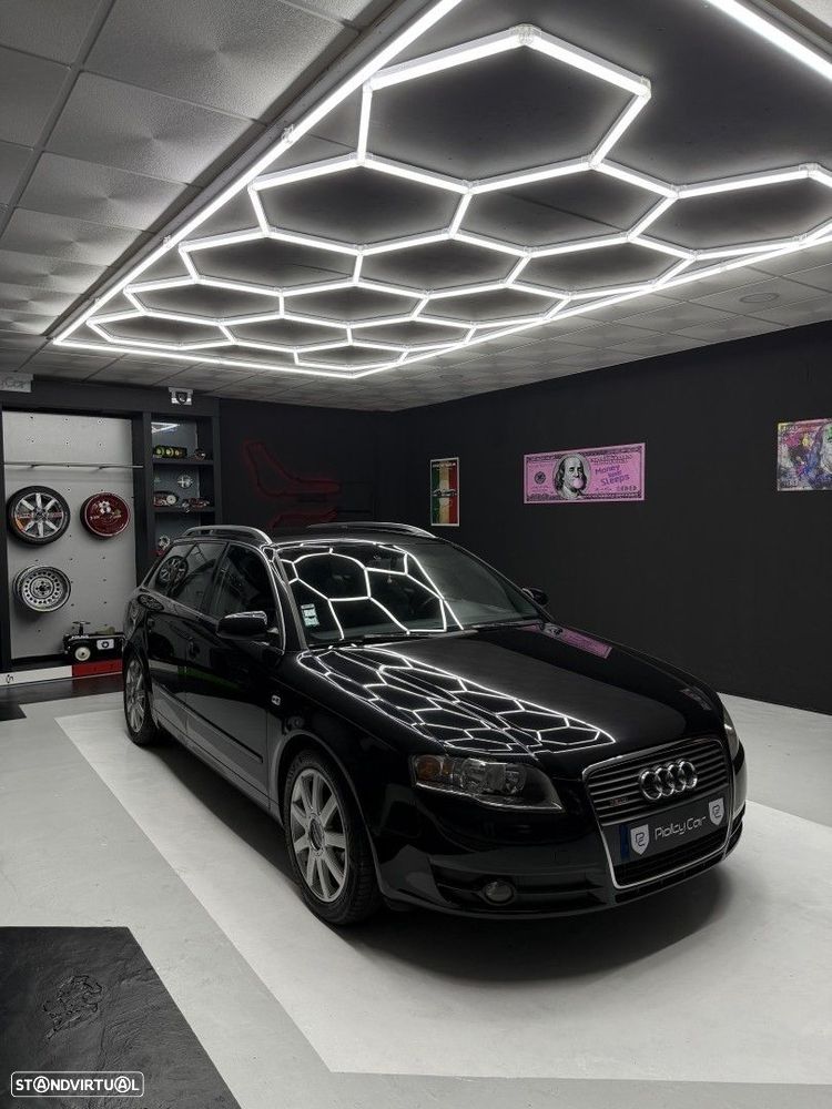 Audi A4 Avant 2.0 TDi S-line - 2