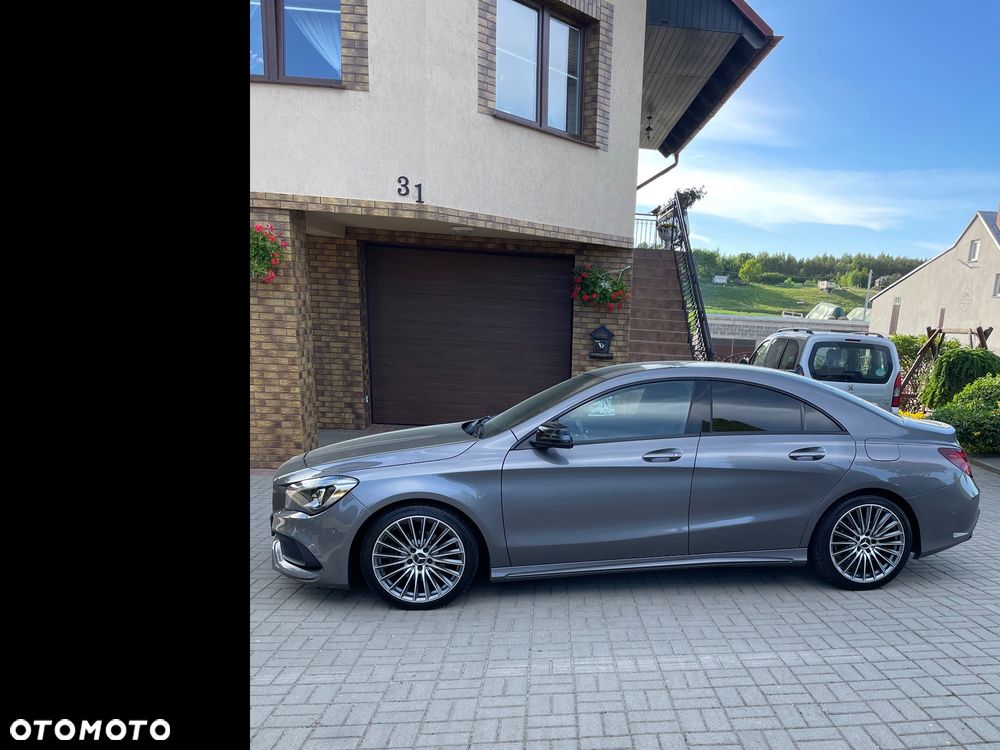 Mercedes-Benz CLA 200 7G-DCT AMG Line - 5