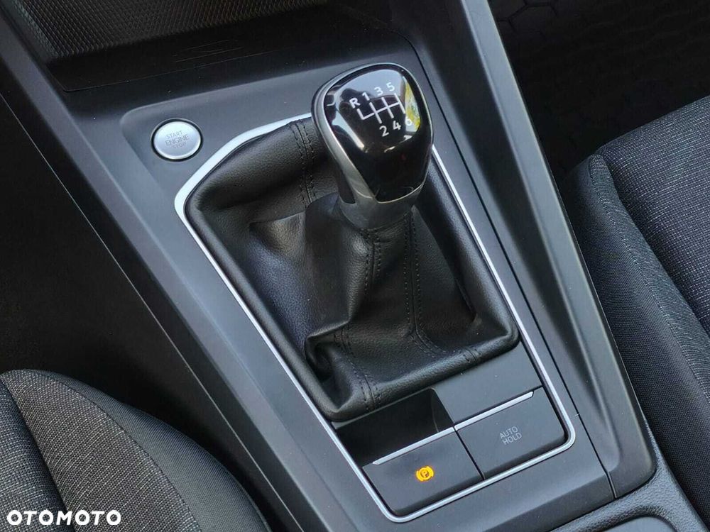 Volkswagen Golf 1.5 TSI EVO Life - 25