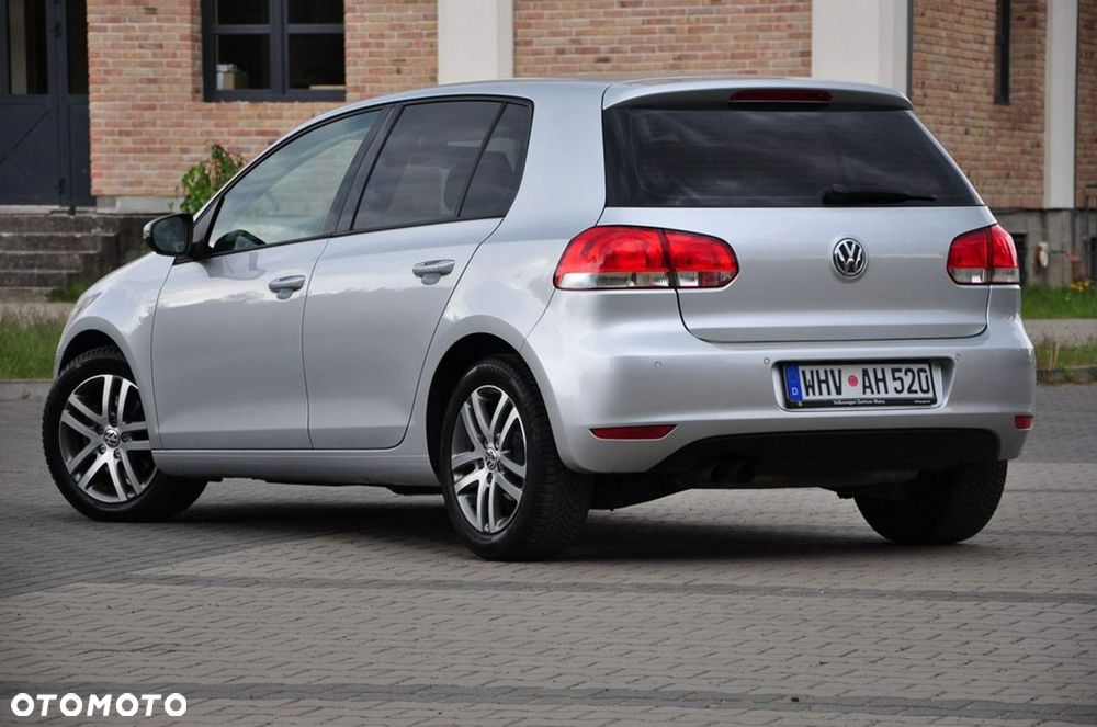 Volkswagen Golf - 20