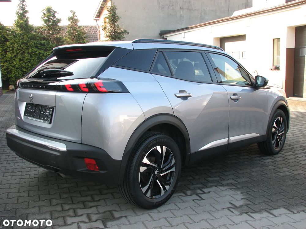 Peugeot 2008 BlueHDi 100 STOP & START Allure - 8