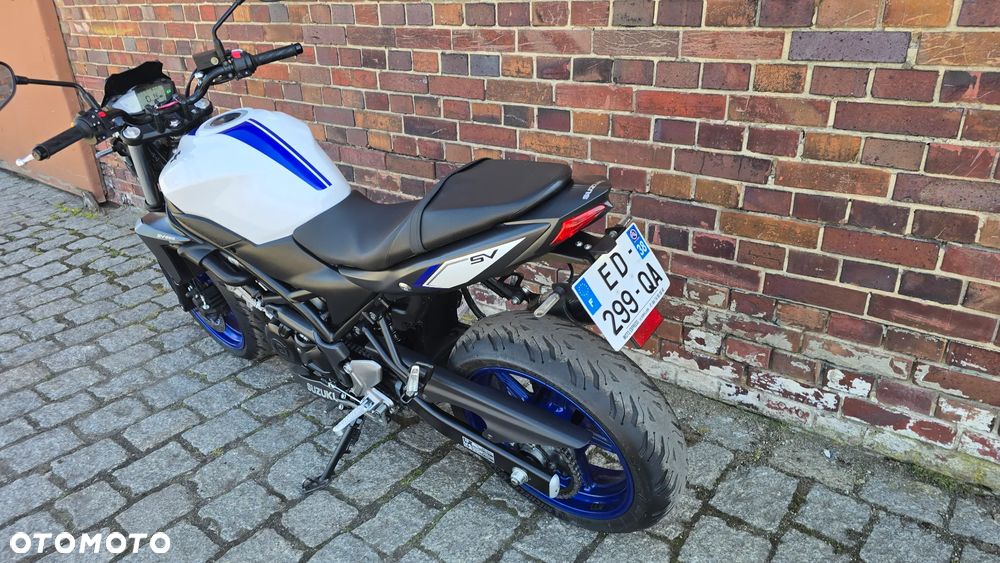 Suzuki SV - 14