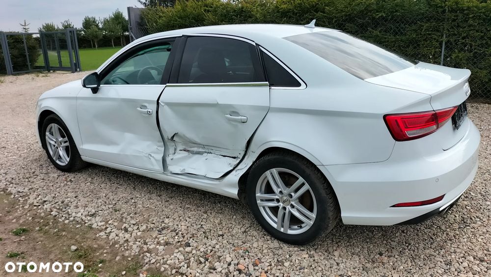 Audi A3 Limousine 1.6 TDI (clean diesel) Ambition - 4