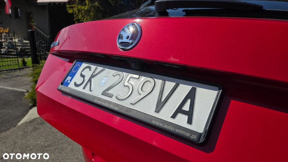 Skoda Fabia 1.0 TSI Style Color DSG - 19