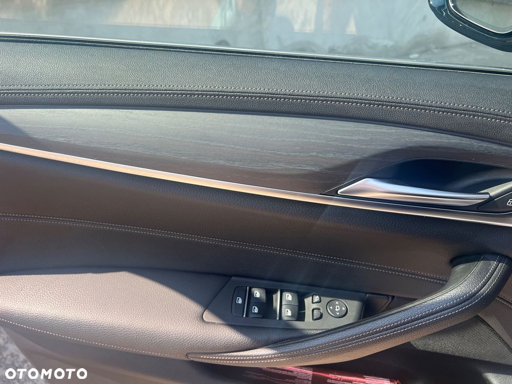 BMW Seria 5 530e iPerformance GPF Luxury Line - 20