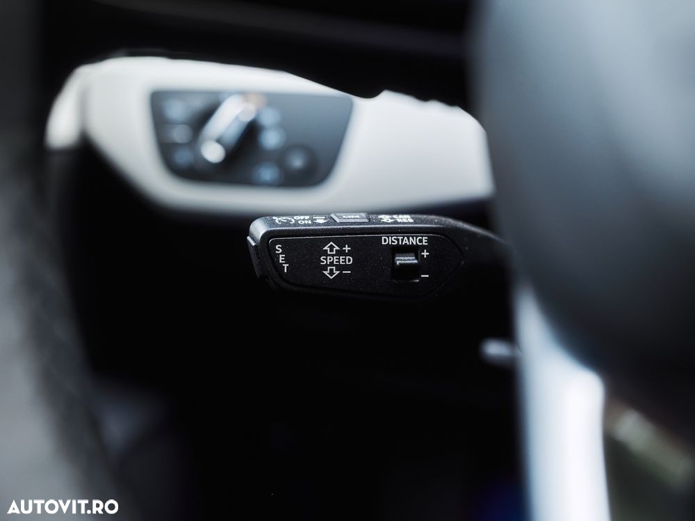 AUDI A4 2022 — imagine 23