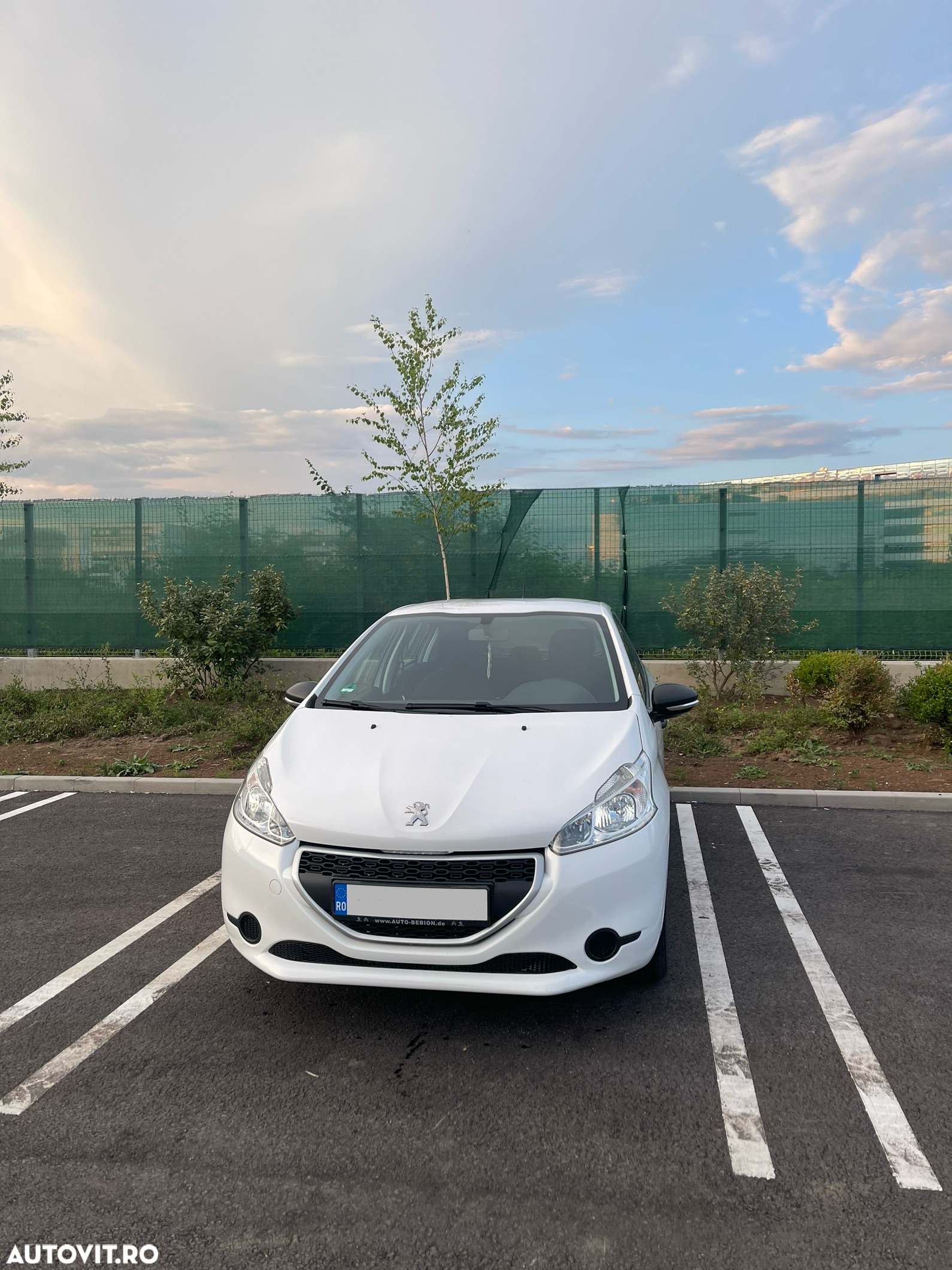 Peugeot 208 - 3