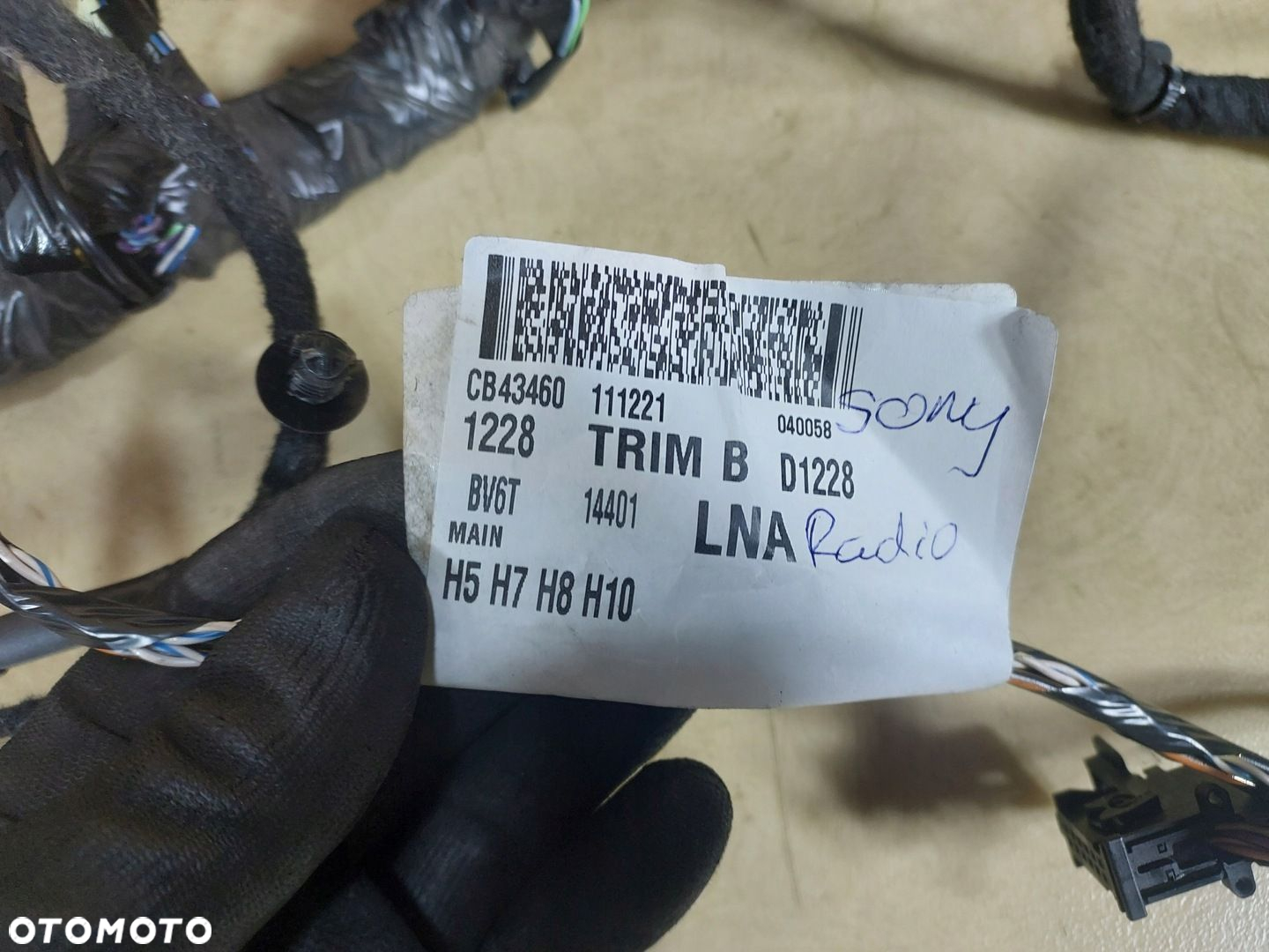 FOCUS MK3 WIĄZKA KONOLI NA RADIO SONY BV6T14401LNA - 4