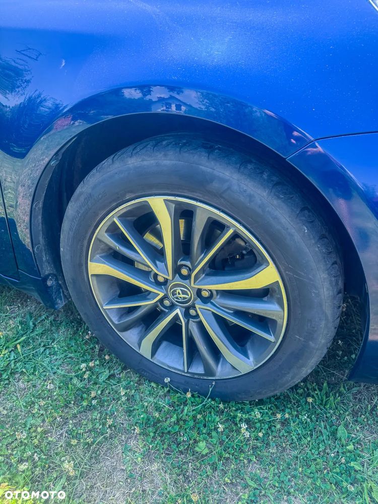 Toyota Avensis 2.0 D-4D Prestige - 16
