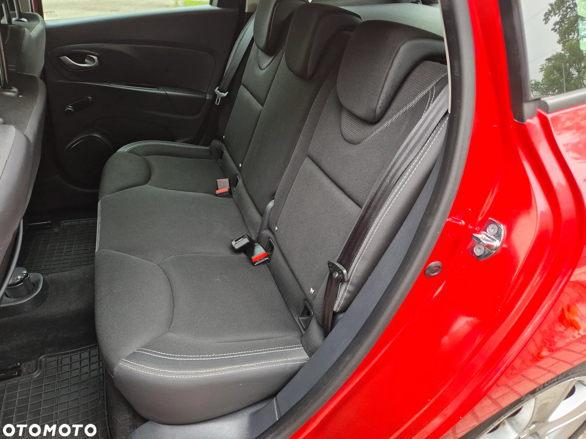 Renault Clio - 15