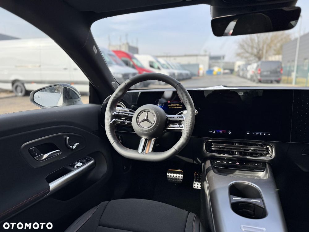 Mercedes-Benz CLA 250+ 85kWh - 11