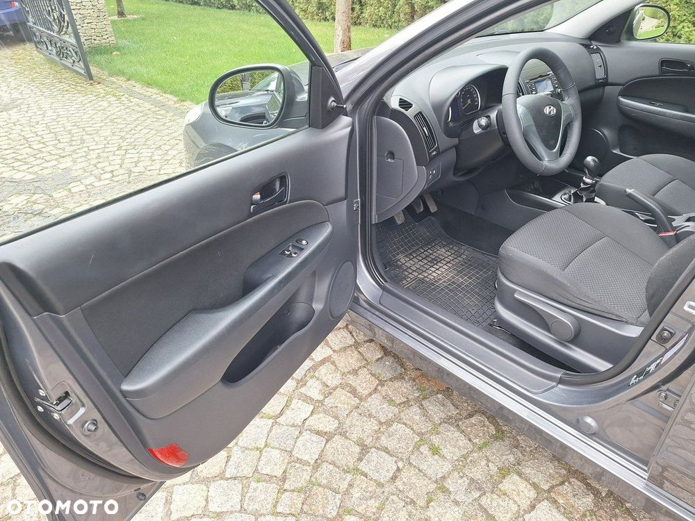 Hyundai i30 1.4 FIFA WM Edition - 10