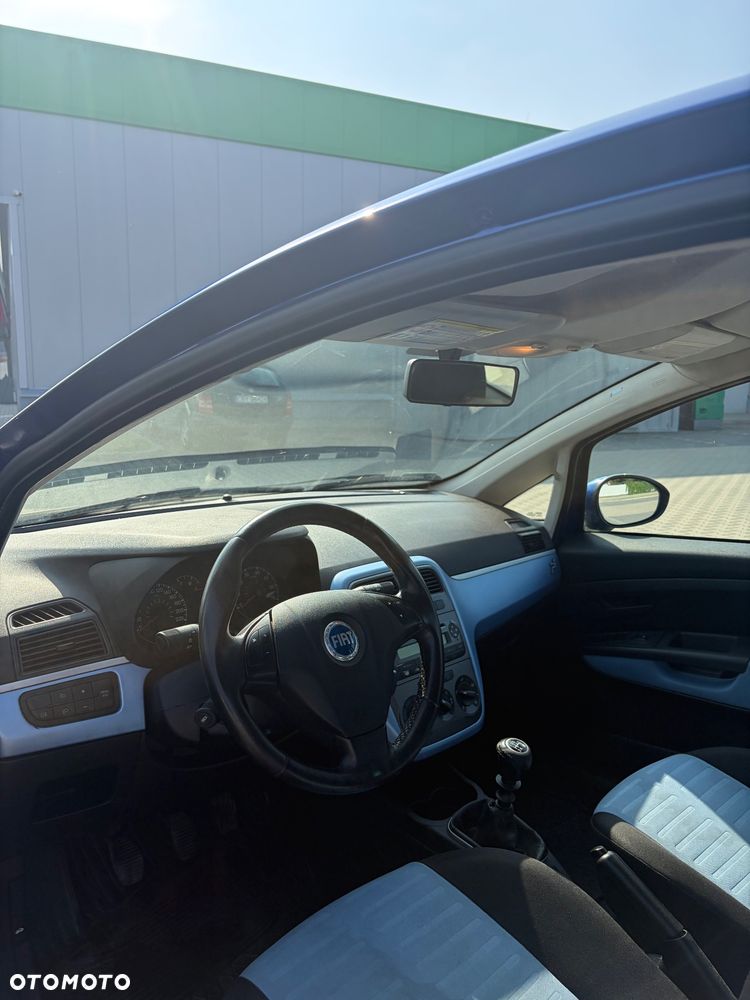 Fiat Punto 1.2 8V Active - 6