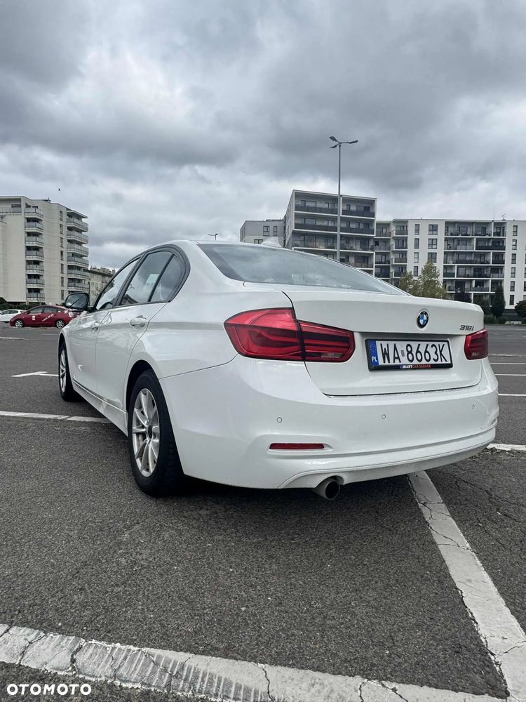 BMW Seria 3 318i Sport Line - 5