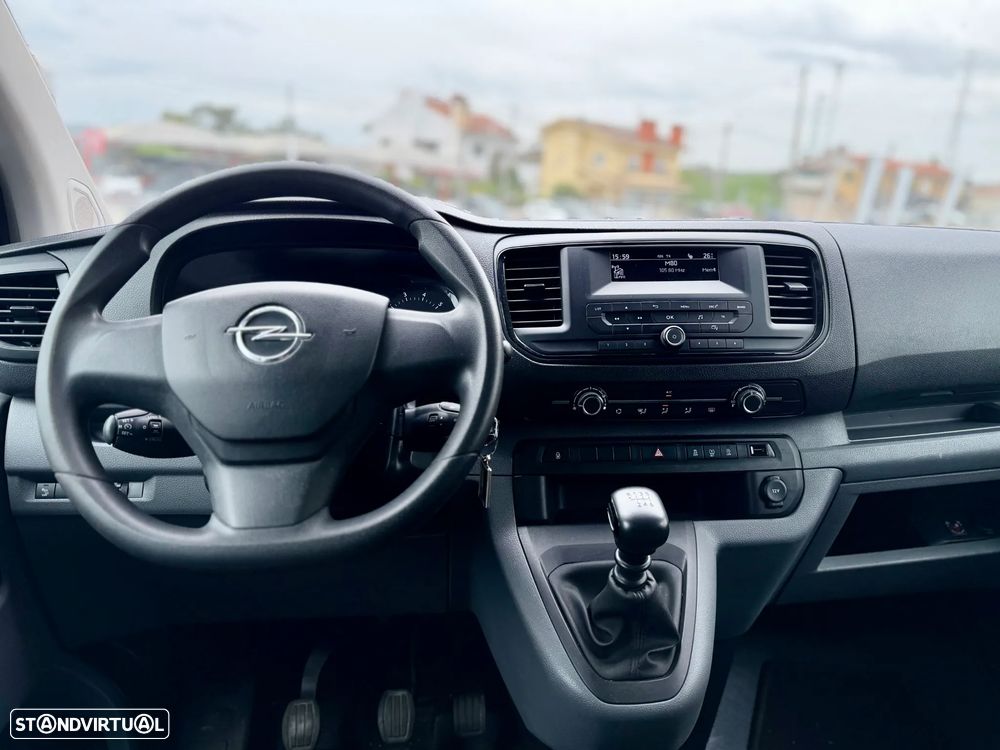 Opel Vivaro 1.5 CDTi L3H1 Essentia Inc - 15