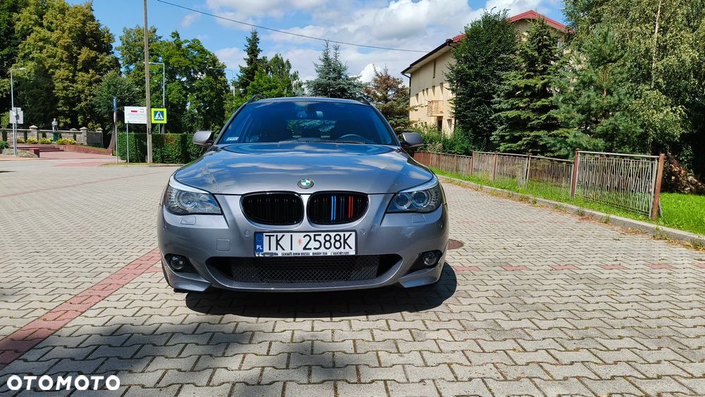 BMW Seria 5 525d - 13