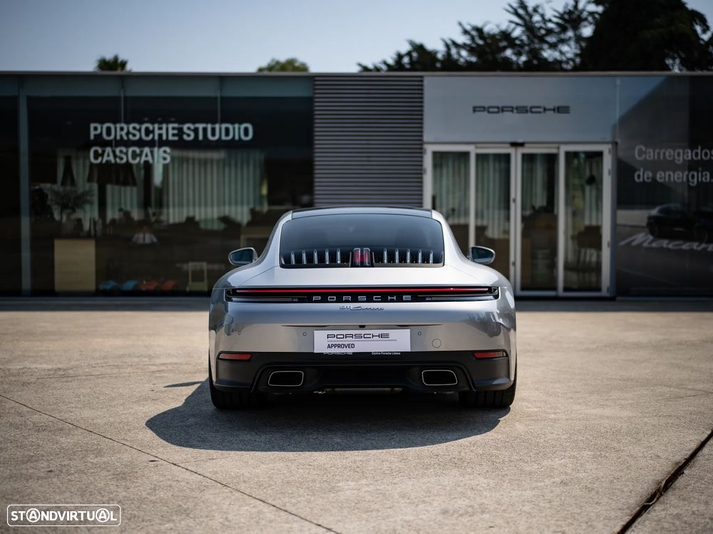 Porsche 911 (992) Carrera - 7