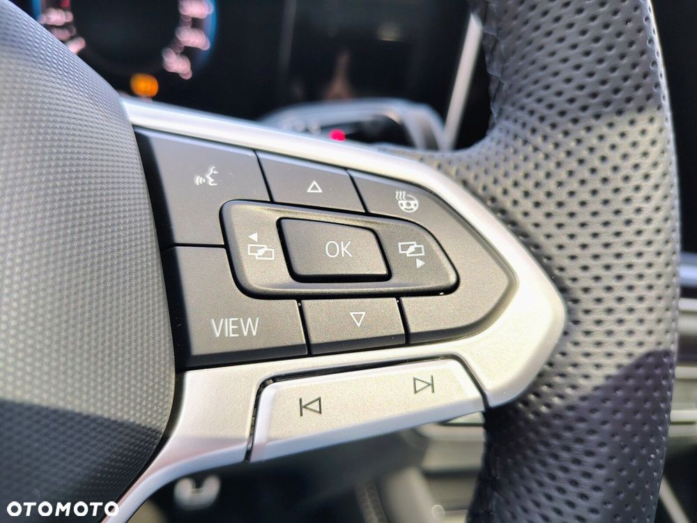 Volkswagen Tiguan - 14