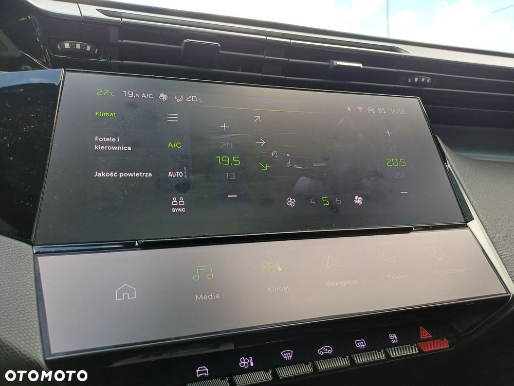 Peugeot 408 1.2 PureTech GT S&S EAT8 - 22
