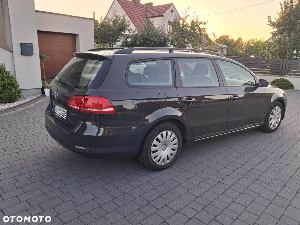 Volkswagen Passat 1.6 TDI BlueMotion - 24