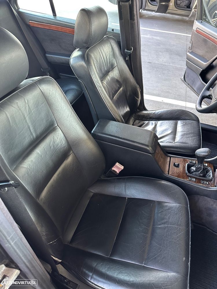 Mercedes-Benz C 200 D Elegance - 4