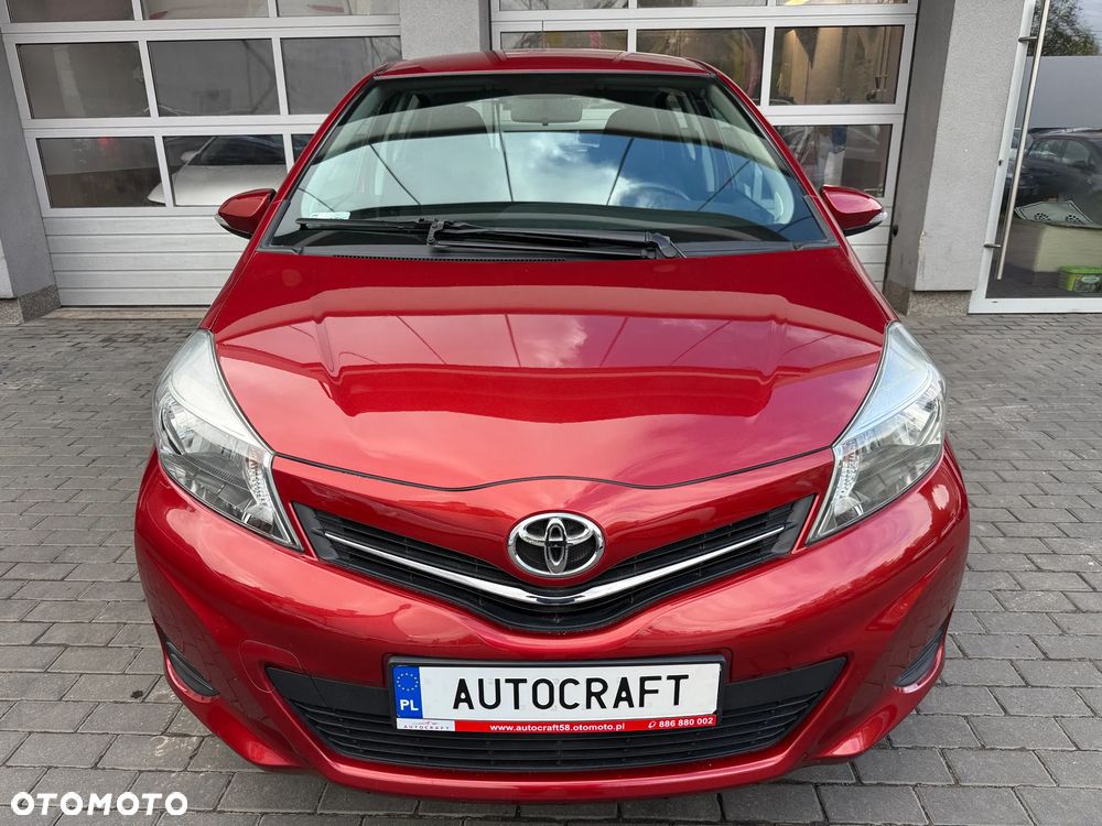 Toyota Yaris 1.33 Premium - 2