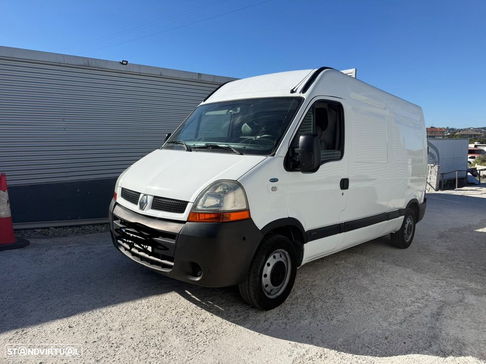 Renault Master 2.5 dci - 1