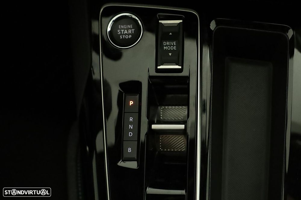 Peugeot 3008 1.6 Hybrid Allure e-EAT8 - 14