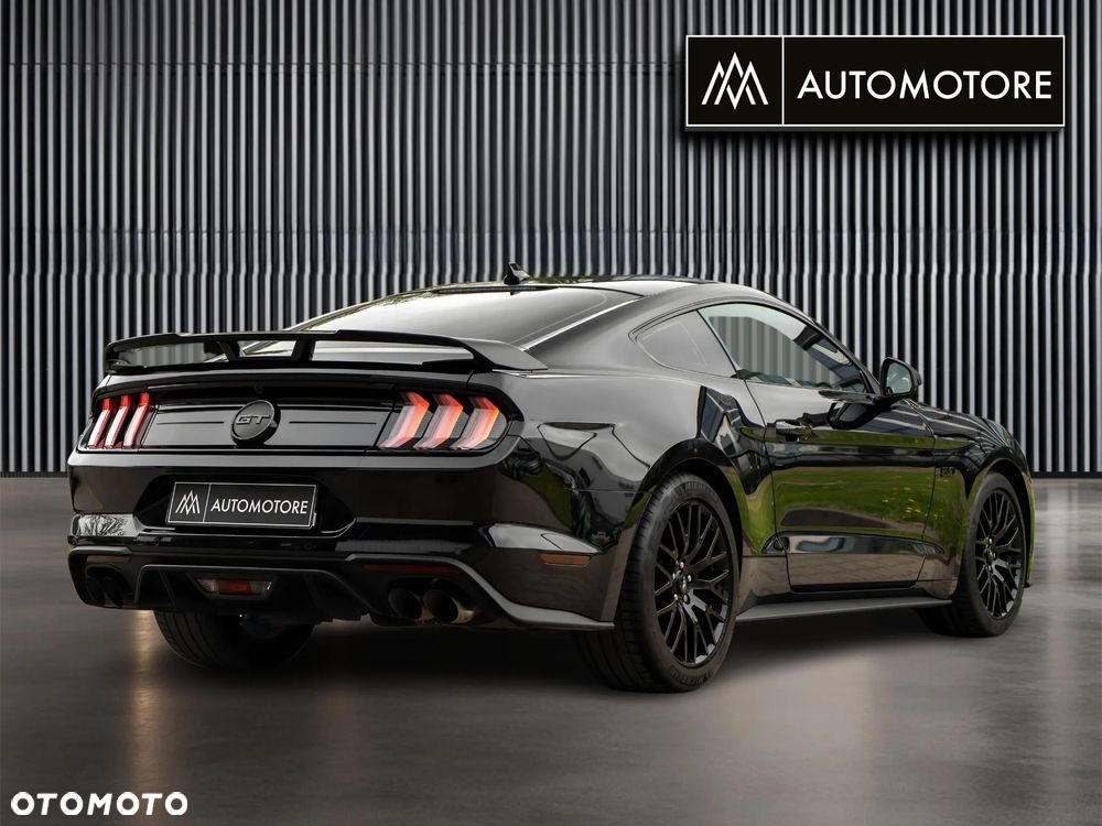 Ford Mustang - 11