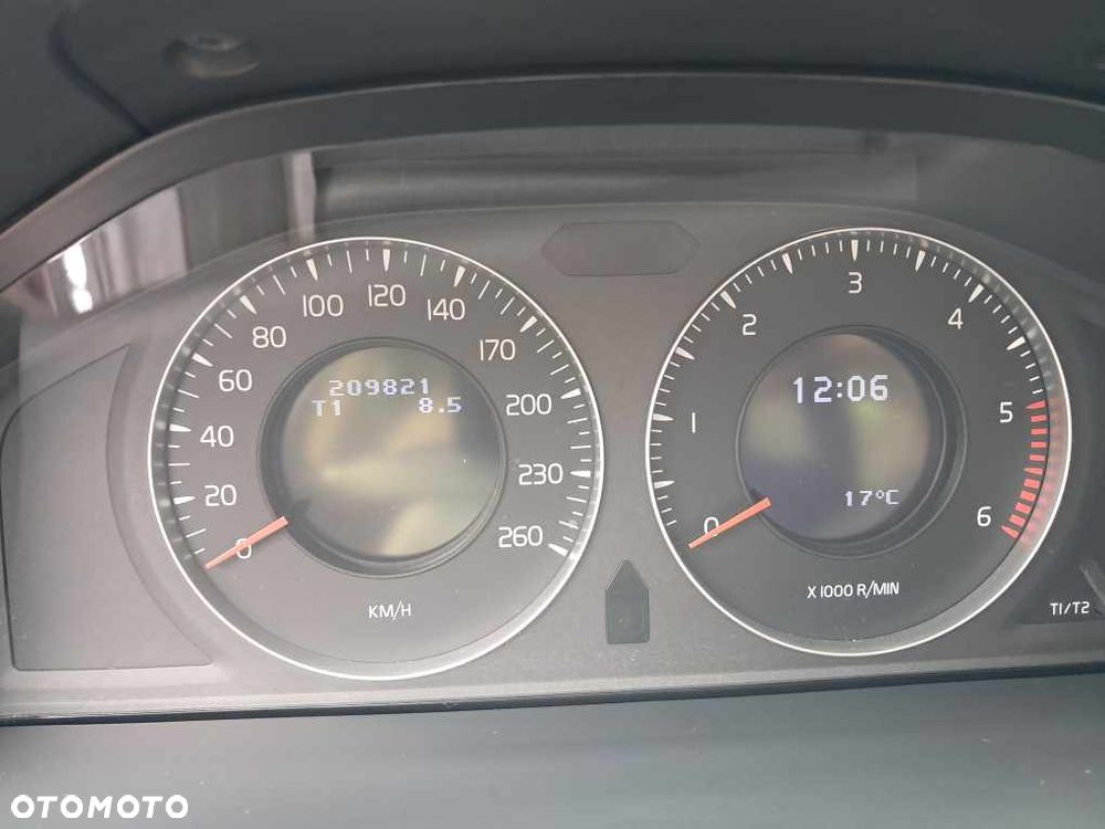 Volvo S80 2.4D5 Executive - 5