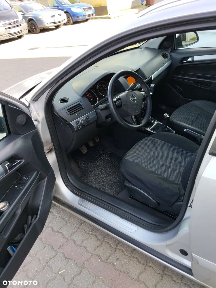 Opel Astra 1.8 - 16