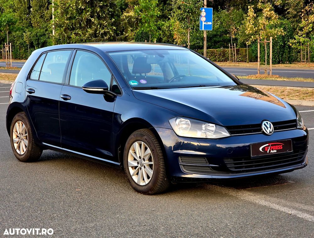 Volkswagen Golf 1.2 TSI BMT Comfortline - 2