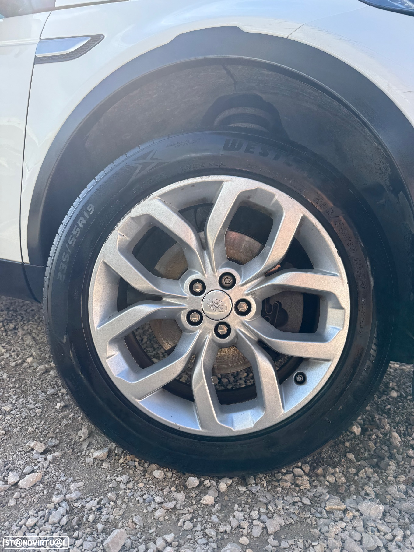 Land Rover Discovery Sport 2.0 TD4 HSE 7L Auto - 7