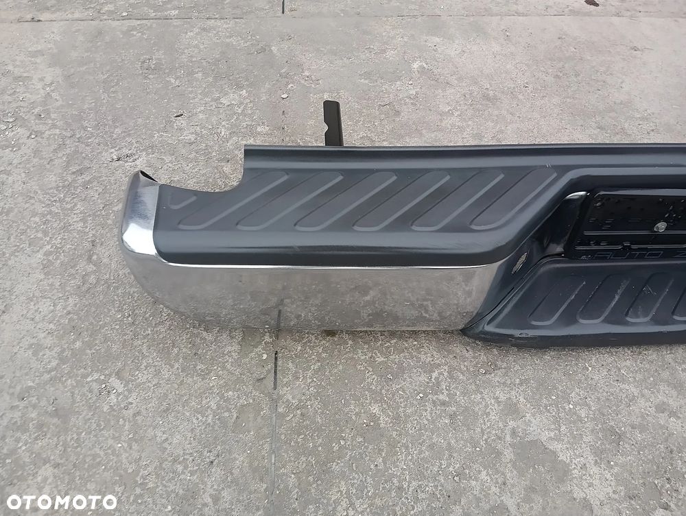 Nissan Navara d40 zderzak tylny chrom - 2