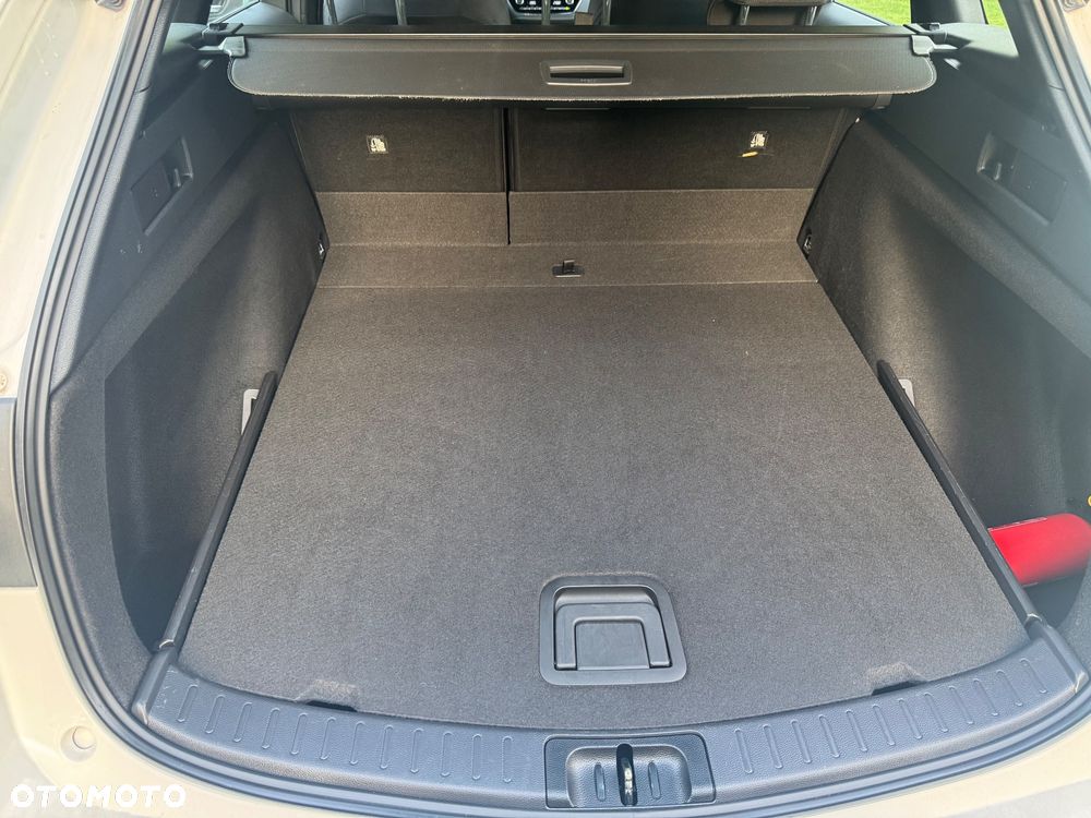 Toyota Corolla 1.8 Hybrid Comfort - 20
