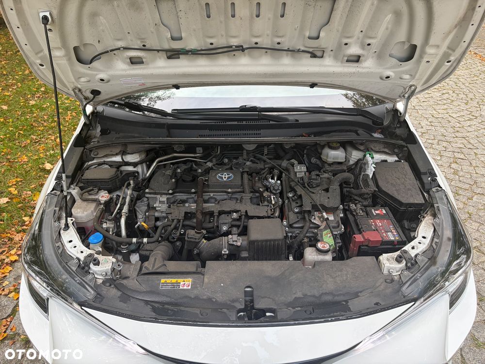 Toyota Corolla 1.8 Hybrid Comfort - 22