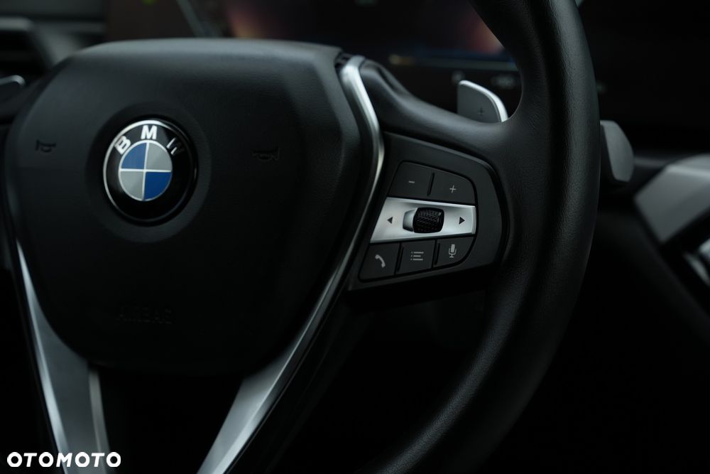 BMW Seria 3 316d MHEV Advantage - 16