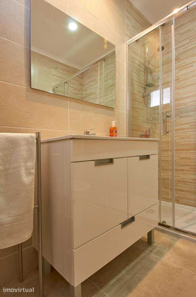 Quarto - localizado em Penha de França Lisbon - Grande imagem: 2/28