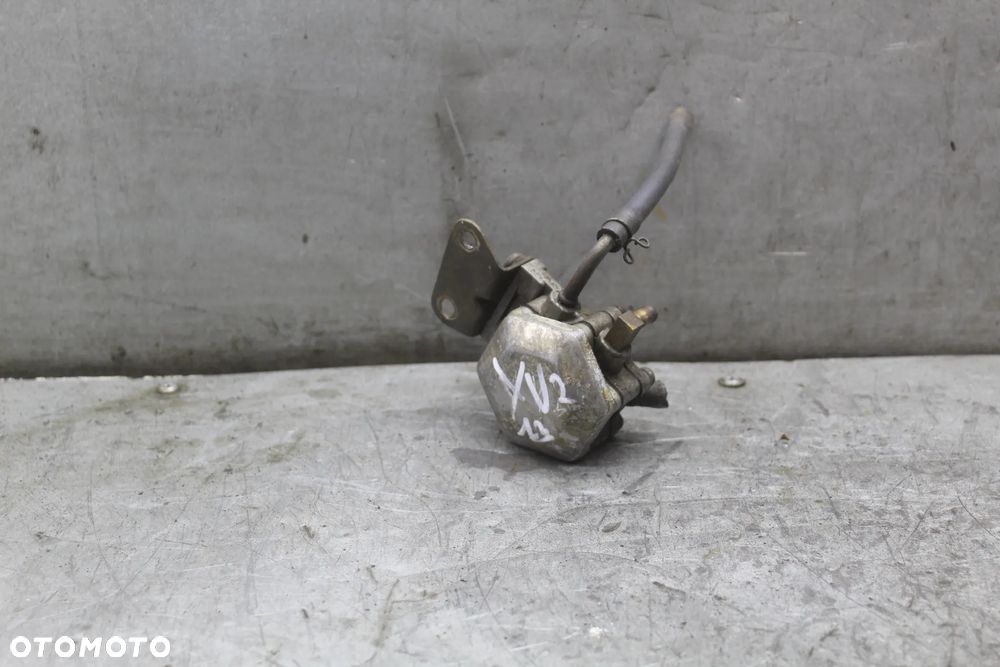 Yamaha XVZ 1200 VENTURE 1300 V-Max zawór kranik paliwa - 1