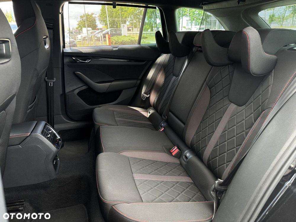 Skoda Octavia 2.0 TDI RS DSG - 13