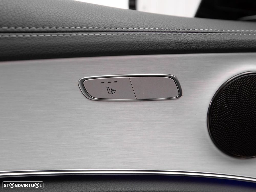 Mercedes-Benz E 300 de 4Matic 9G-TRONIC AMG Line - 19