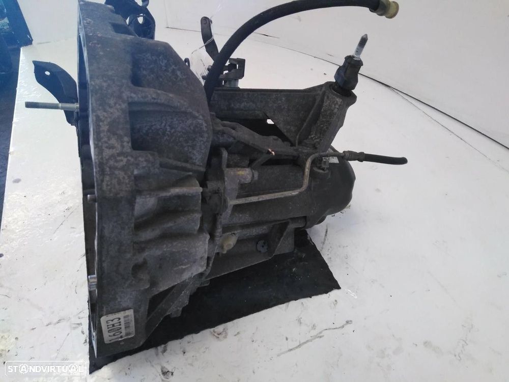 CAIXA VELOCIDADES DACIA SANDERO 2010 - 1