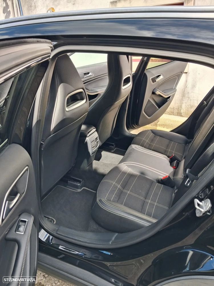 Mercedes-Benz GLA 200 (CDI) d 4Matic 7G-DCT Urban - 10