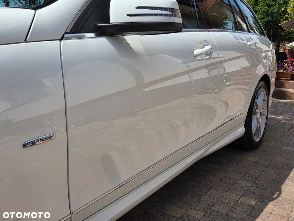 Mercedes-Benz Klasa C 180 BlueEFFICIENCY Avantgarde - 7