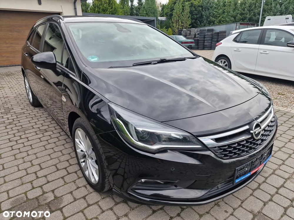 Opel Astra 1.4 Turbo 120 Jahre - 11