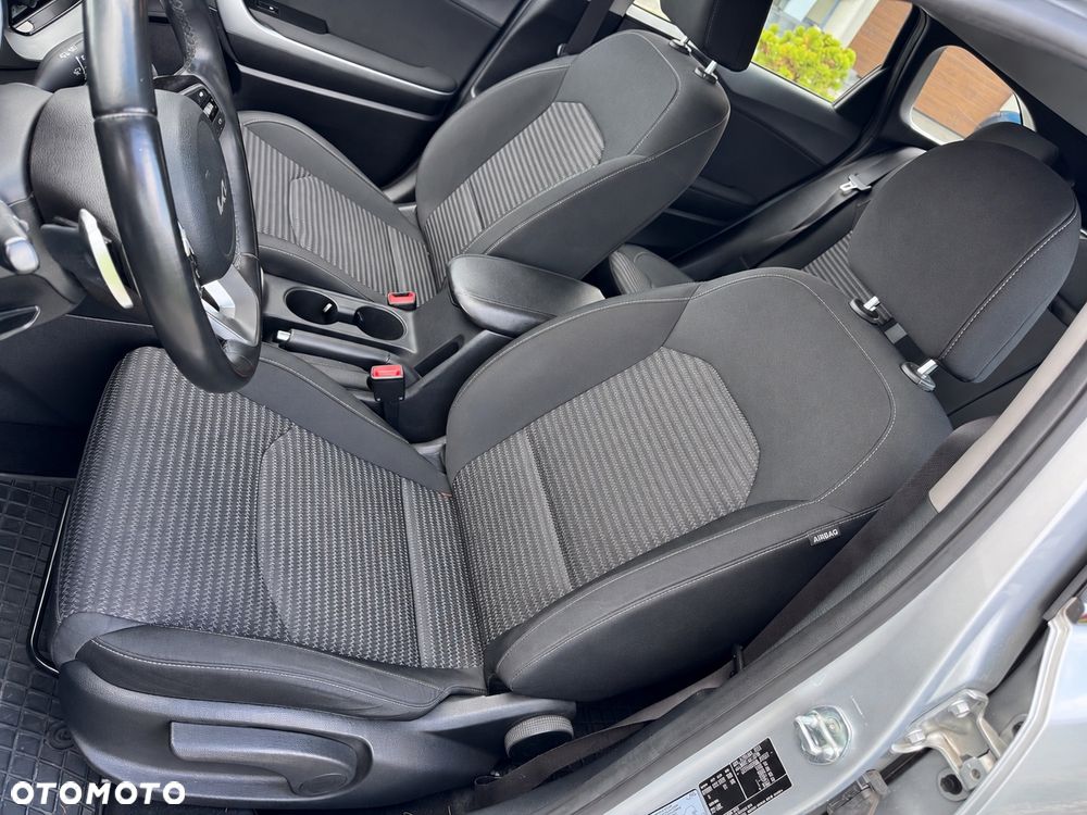 Kia Ceed 1.5 T-GDI L DCT - 10